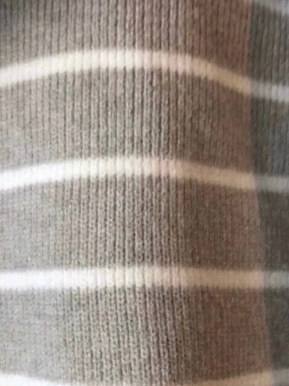 New Tahari Sweater Women’s Gray Striped V-Neck Hooded Casual Knit Sweater Medium